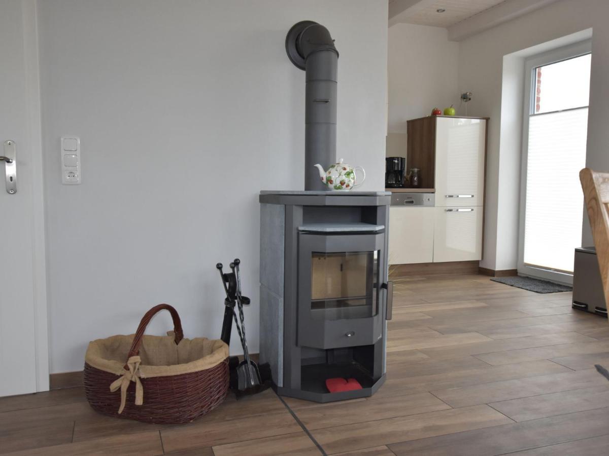 Cozy Holiday Home In Gross Schwansee With Sauna Exteriér fotografie
